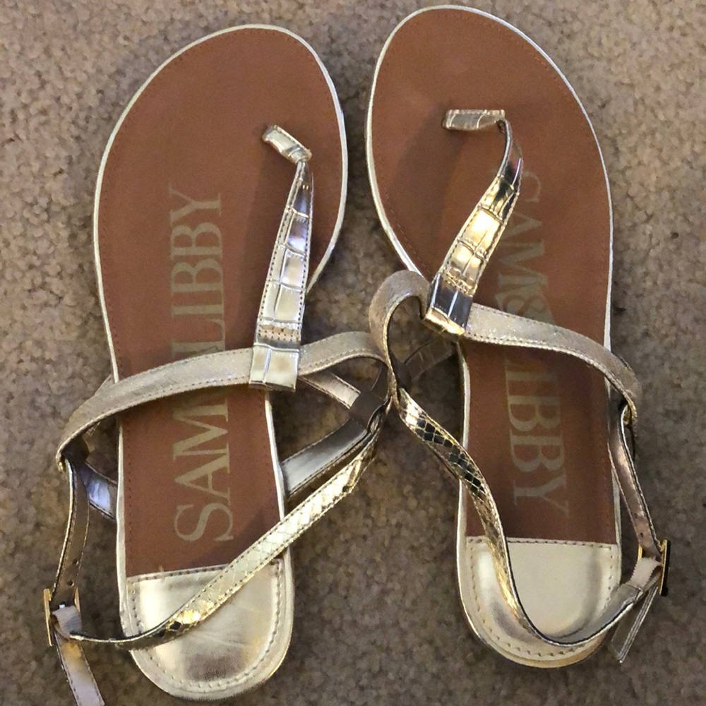 Sam & Libby t strap sandals gold size 9.5